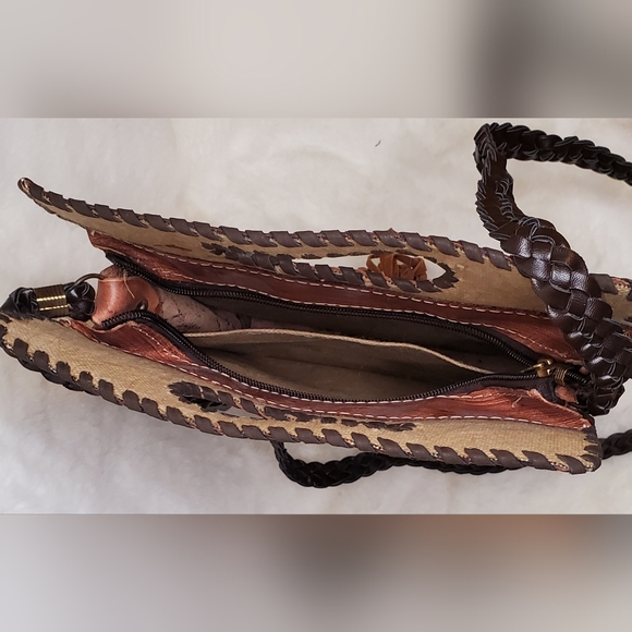 Aztec Bohemian Handwoven Crossbody Bag - Picture 6 of 6